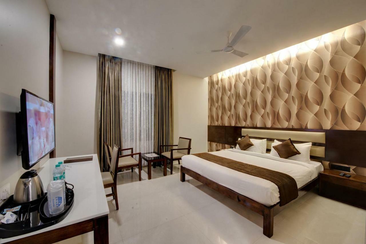 Hotel Ma Grand Pudukkottai ภายนอก รูปภาพ